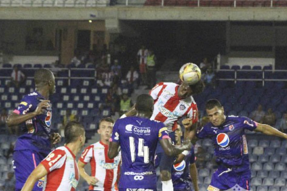 Júnior pegó primero y goleó 3-0 al Medellín por la Copa Águila