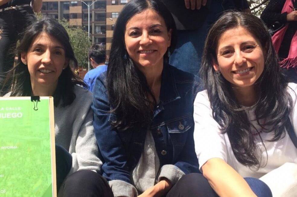 Las historiadoras que sacaron la academia a las calles