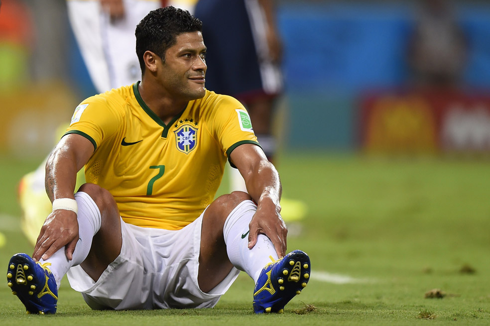 Hulk: A Brasil también lo perjudican los árbitros