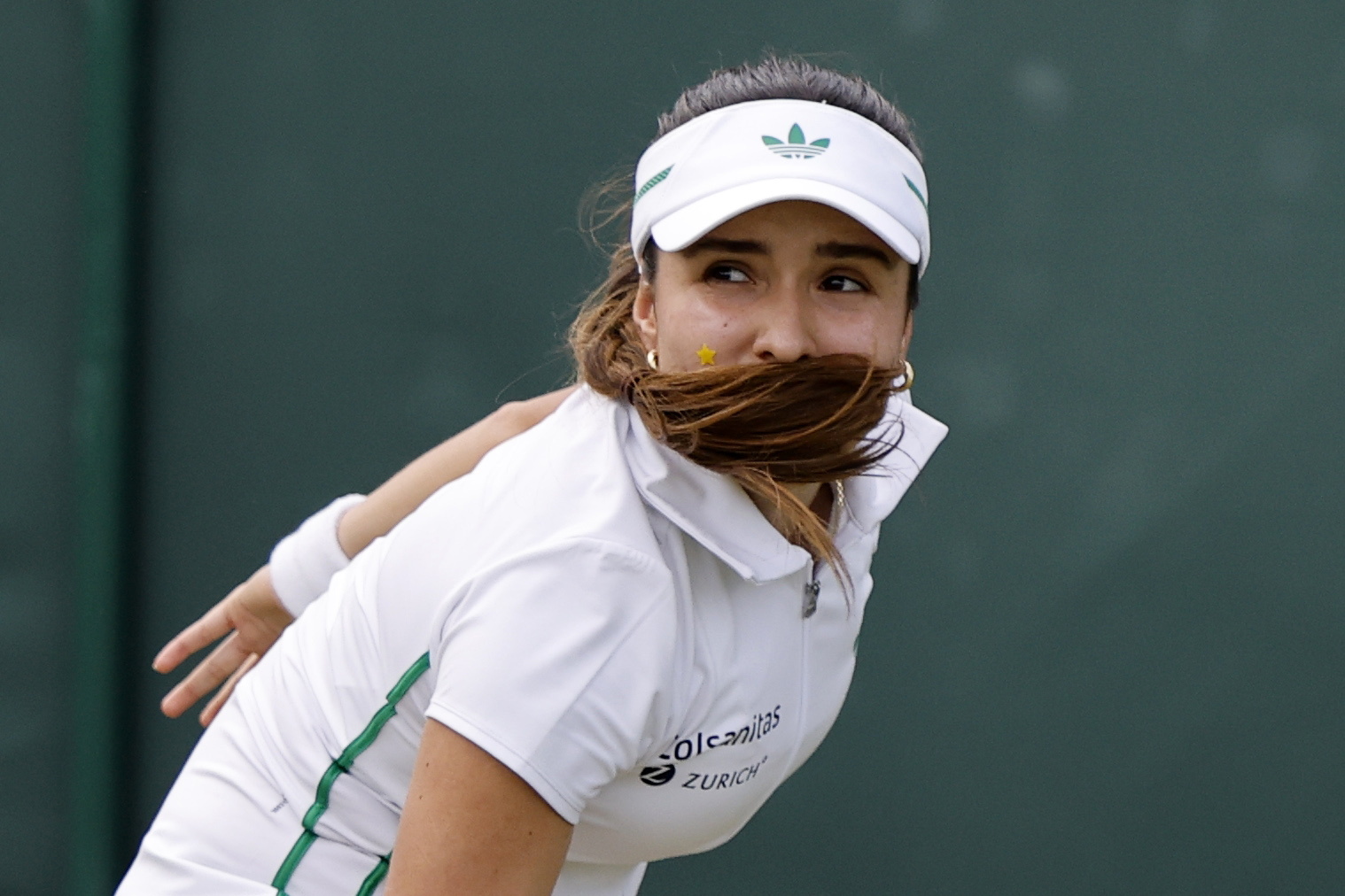 Camila Osorio y Emiliana Arango dicen adiós a Wimbledon en su debut