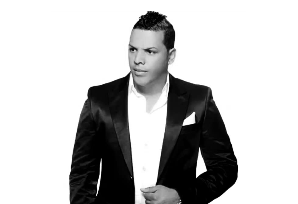 El mundo del merengue sufrió nueva pérdida. Franklyn “The Boss”, de 44 años, perdió la vida tras impactar su vehículo contra un camión en Estados Unidos. Esto se sabe.