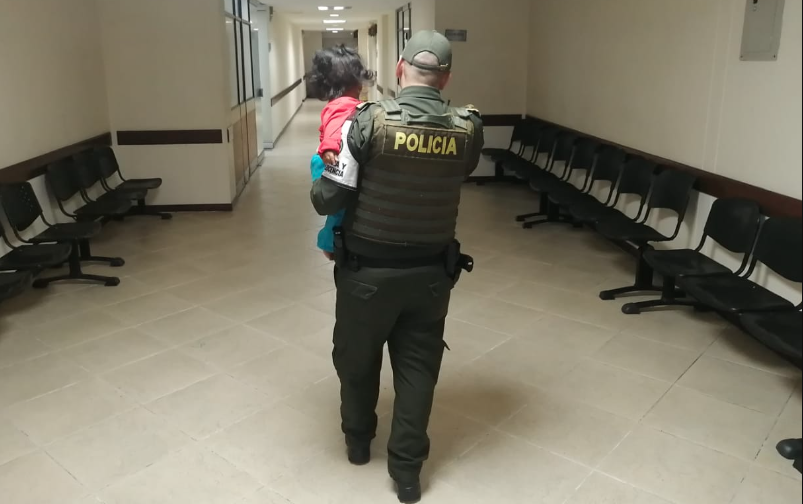 Encontraron a una bebé que fue abandonada en un hotel del centro de Medellín