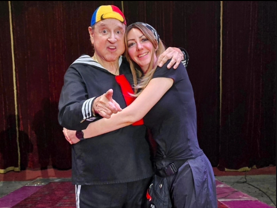 Vanesa se ha mostrado muy orgullosa de que su padre, a su avanzada edad, pueda seguir trabajando y siga sintiendo pasión por la actuación.