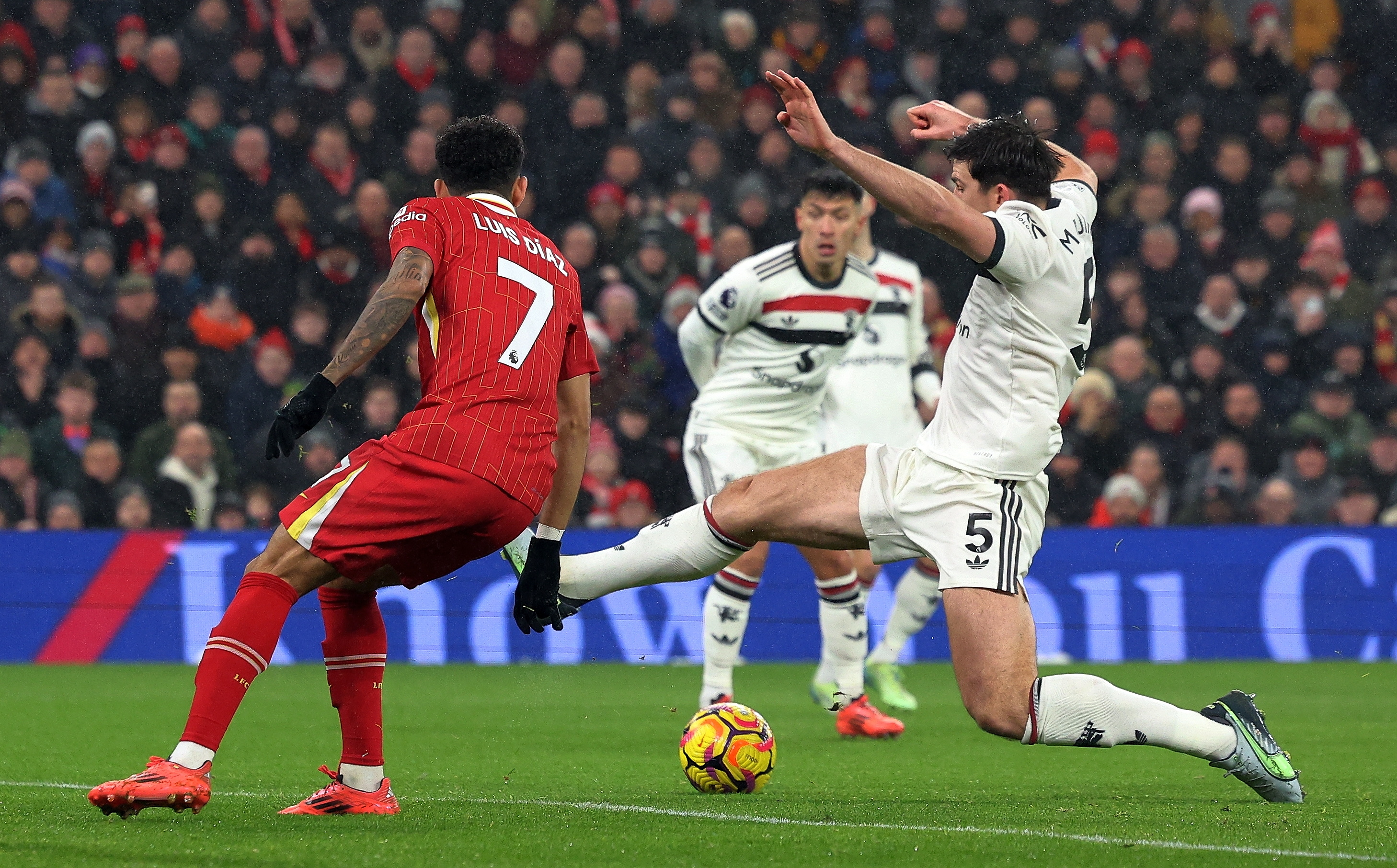 Vea los goles del empate entre Liverpool y Manchester United en Premier League