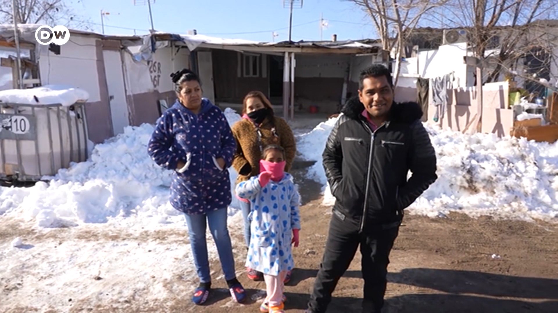 Inmigrantes en el invierno madrileño: la vida a -1°C y sin energía en casa