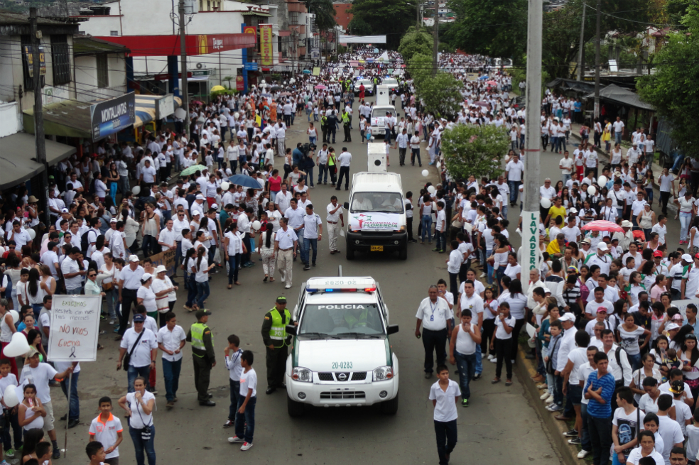 Marcha de rechazo a la masacre de niños en Caquetá