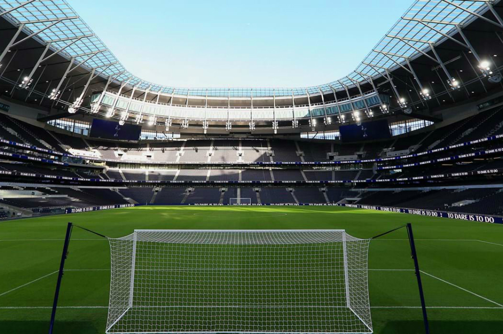 El nuevo estadio del Tottenham no estará listo hasta marzo