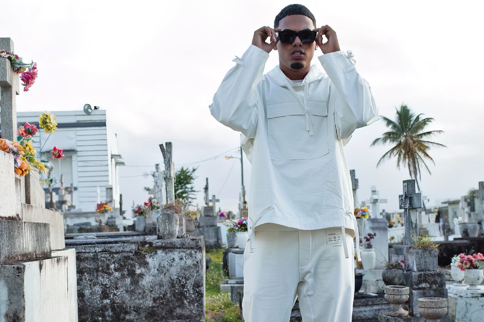 Myke Towers lanza un nuevo “Experimento”