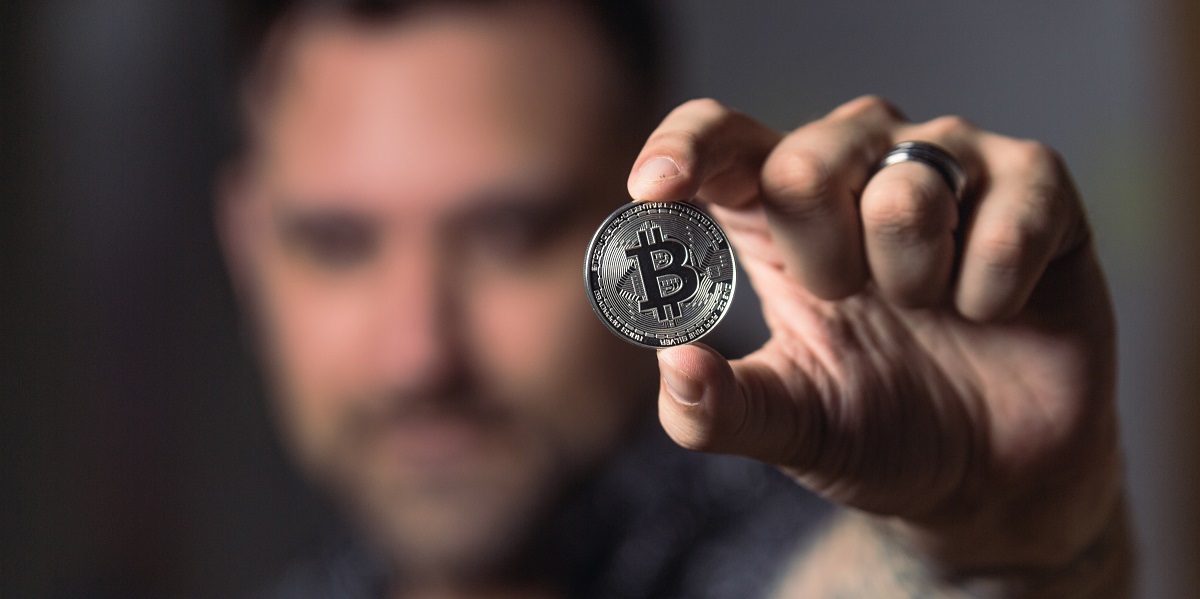 Nuevo estudio afirma que hablar de criptomonedas es sexy e interesante