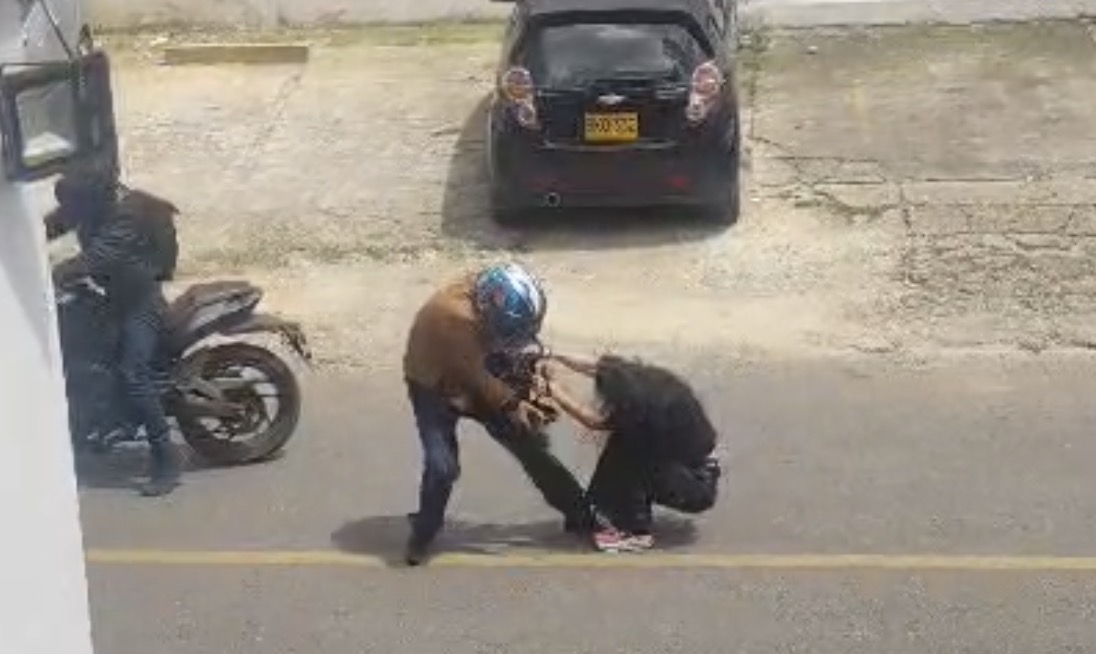Mujer recibió un disparo de arma de fuego en intento de fleteo en Suba; esto se sabe