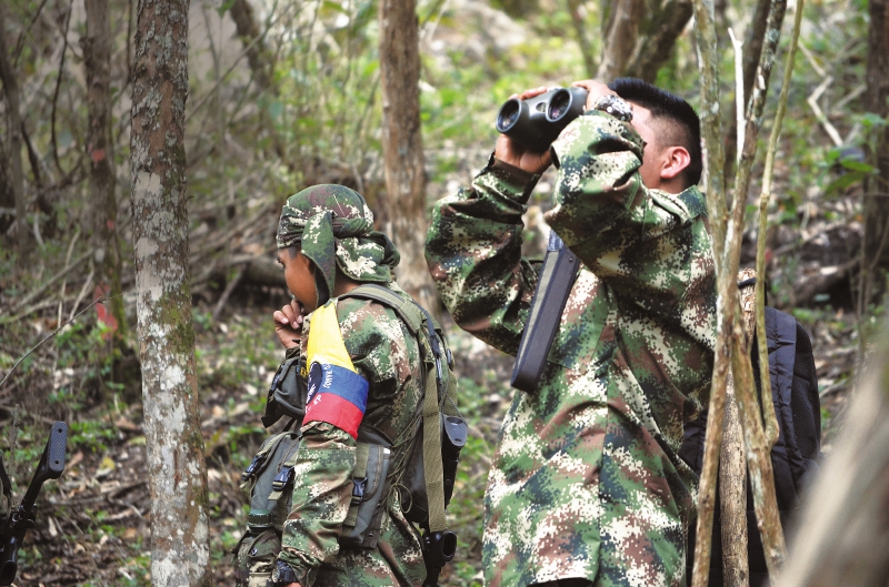 Dicen que los firmantes de la paz por parte de las Farc “traicionaron el espíritu revolucionario” y que mataron a quienes se oponían al proceso. / Fotos: Andrea Aldana