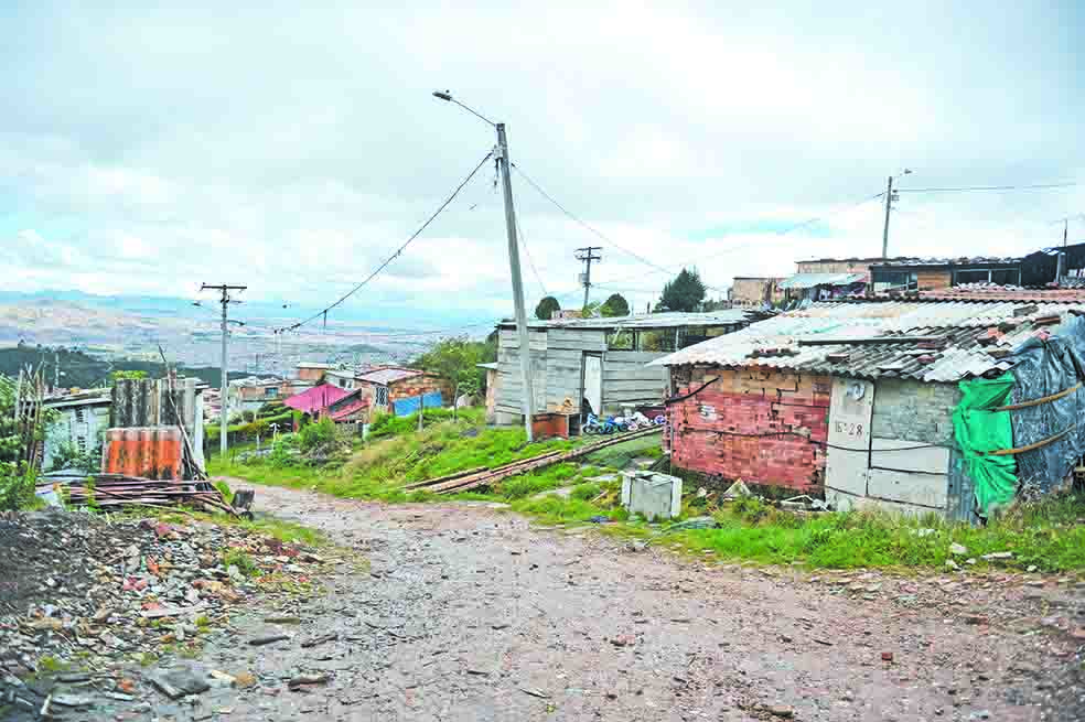 La Arboleda está hoy en la mira del Distrito para un proyecto de vivienda. Sus habitantes están divididos. Gustavo Torrijos