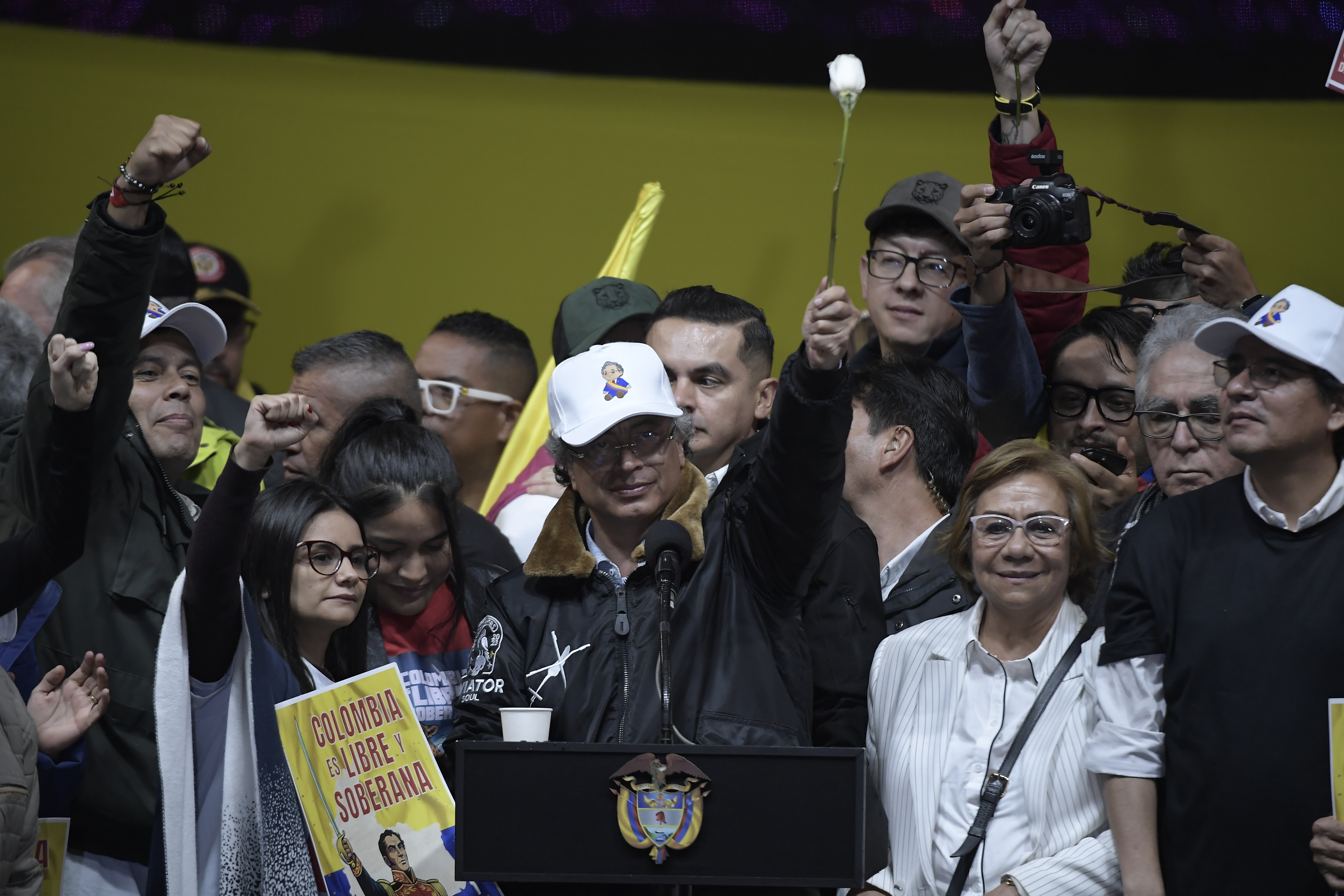 Petro hizo llamado para defender el aumento del salario mínimo y habló de elecciones