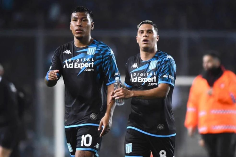 Video: Roger Martínez hizo un gol que le salvó el partido a Racing en Argentina