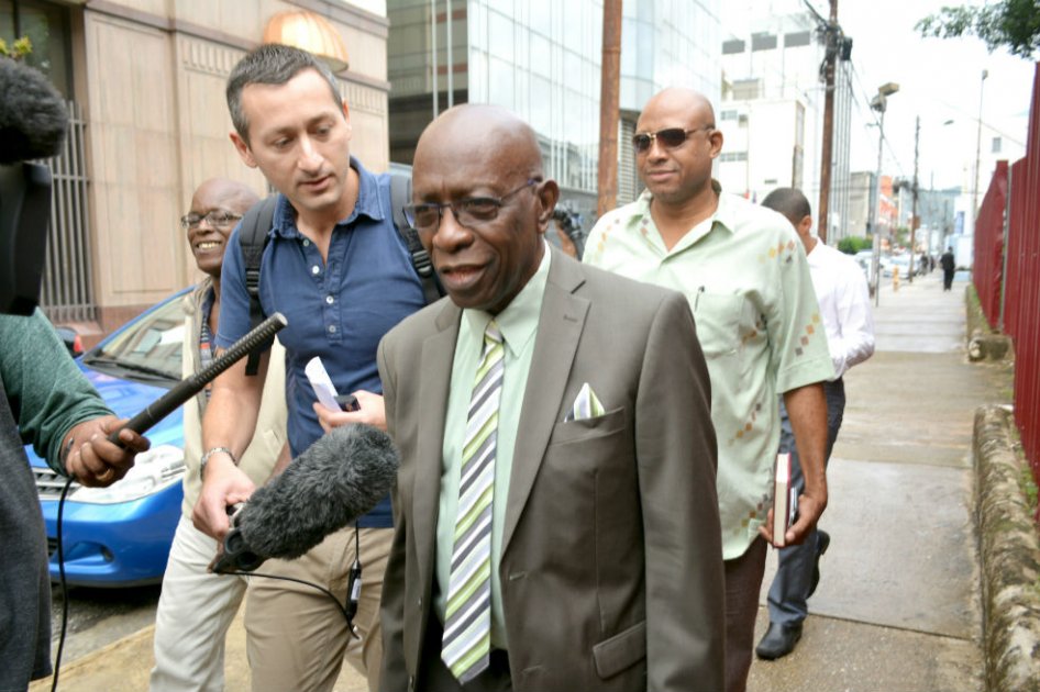 Aplazan audiencia de extradición de Jack Warner a Estados Unidos