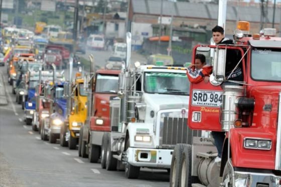 Por bloqueo en vía Panamericana, camioneros han perdido $1.330 millones