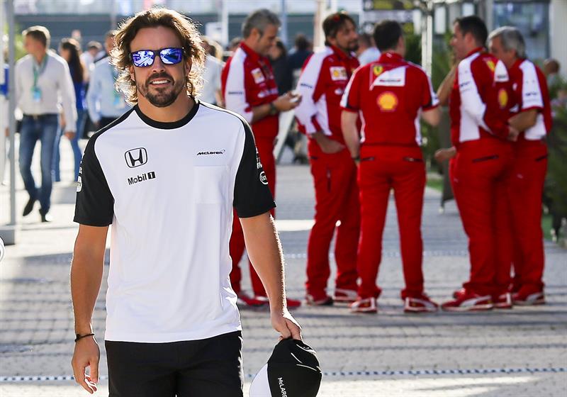 Fernando Alonso seguirá en McLaren hasta 2017