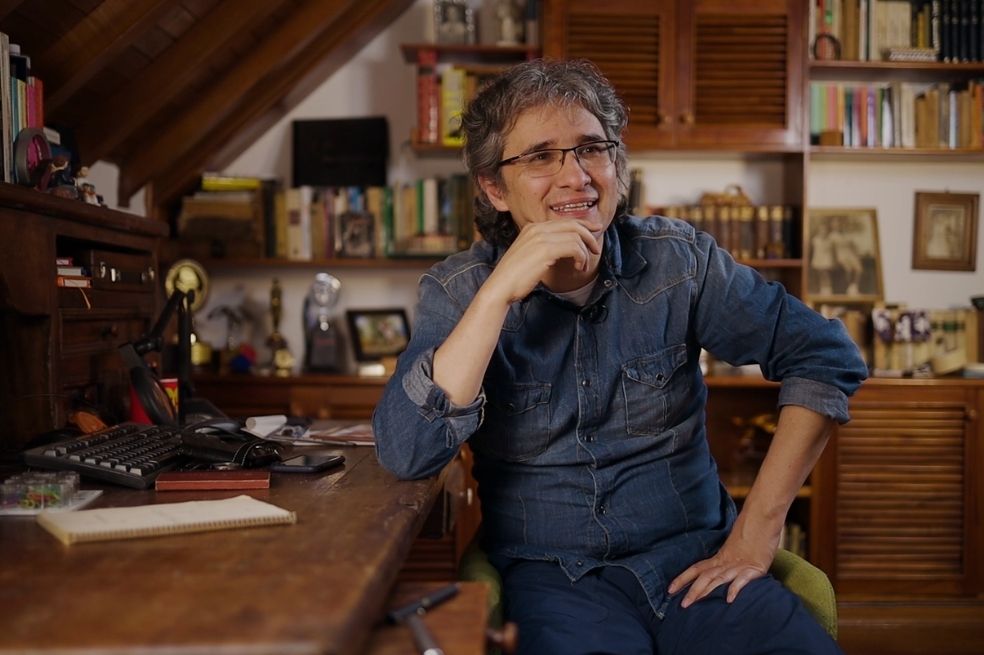 César Augusto Betancur “Pucheros”.