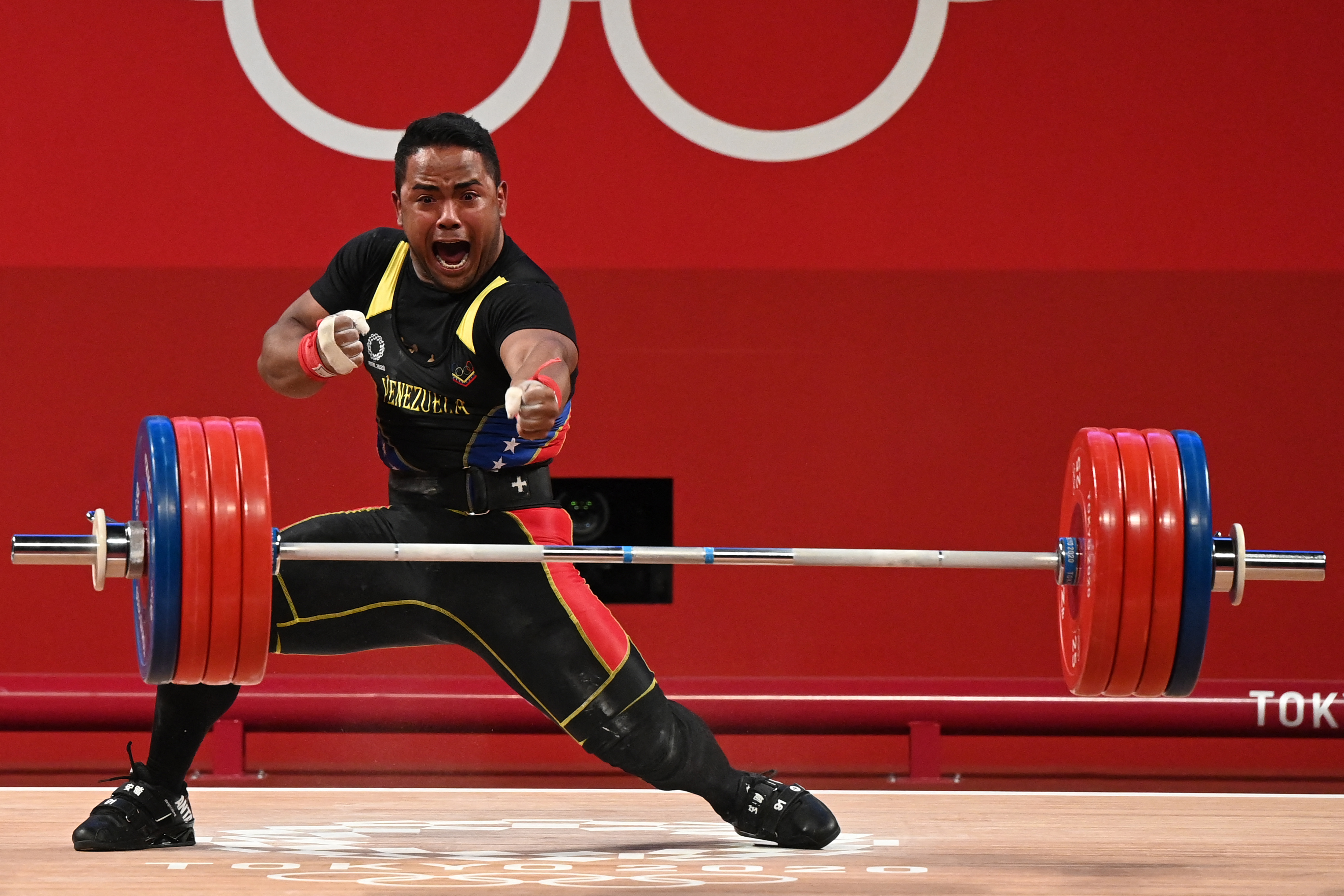 El venezolano Keydomar Vallenilla ganó medalla de plata en Tokio 2020