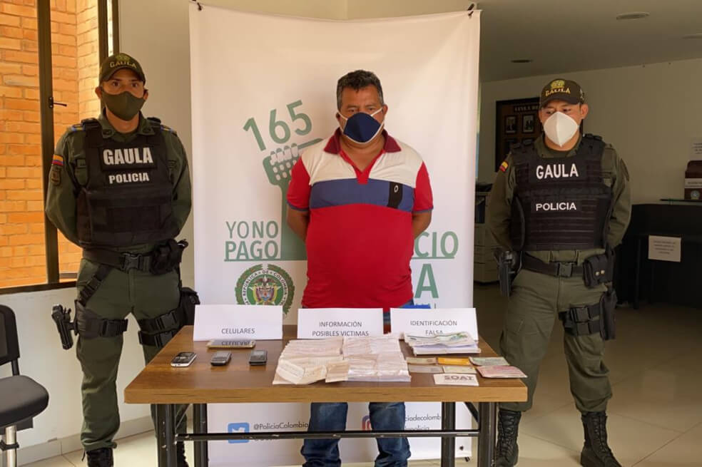 Julio César Rincón no aceptó el cargo por extorsión que le imputó la Fiscalía. Quedó recluido en una URI de Tunja. / Gaula de la Policía