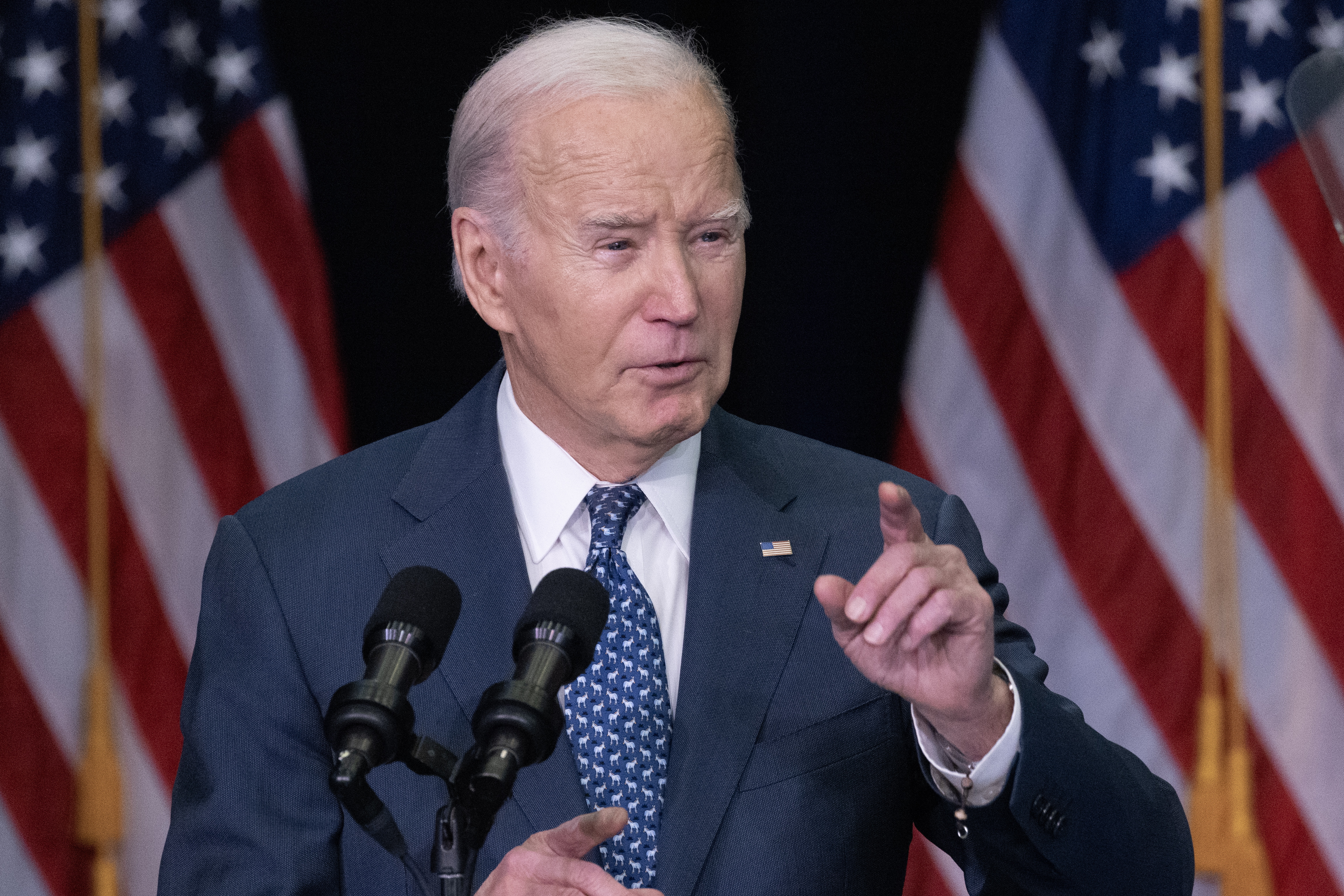 “Un anciano bien intencionado y con mala memoria”: fiscal que investigaba a Biden