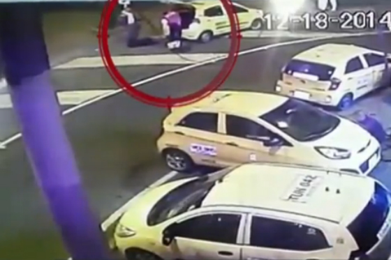 Conductor arrolló taxista que cambiaba una llanta y luego se voló del hecho