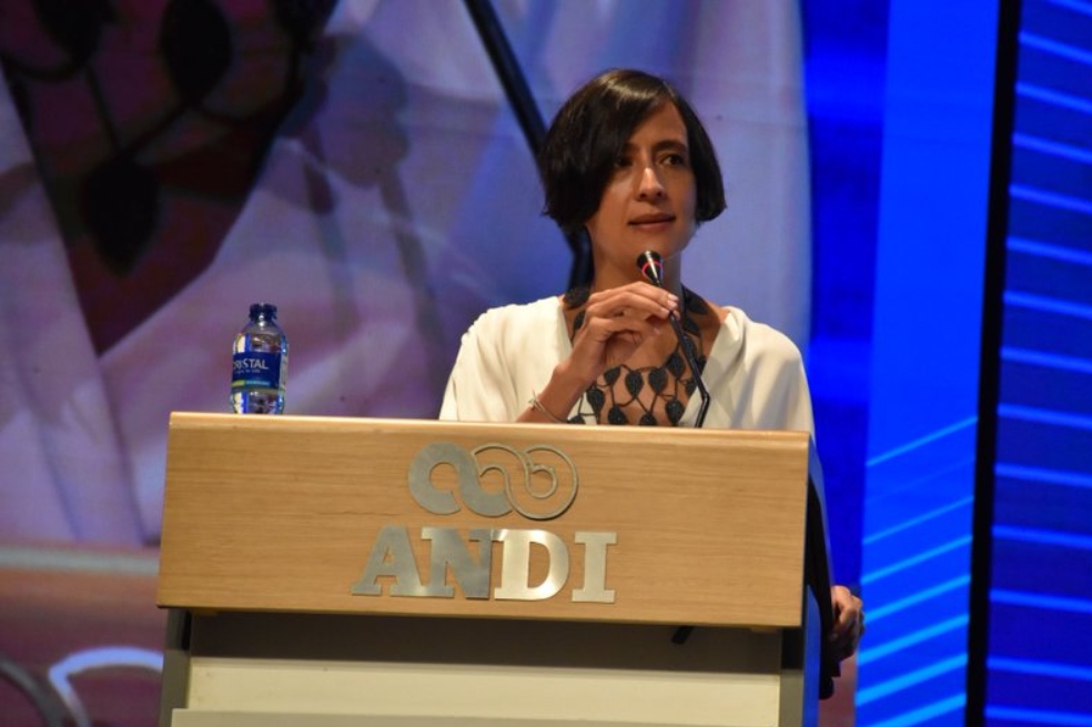 Minambiente implementará registro de emisiones para el sector productivo de Colombia