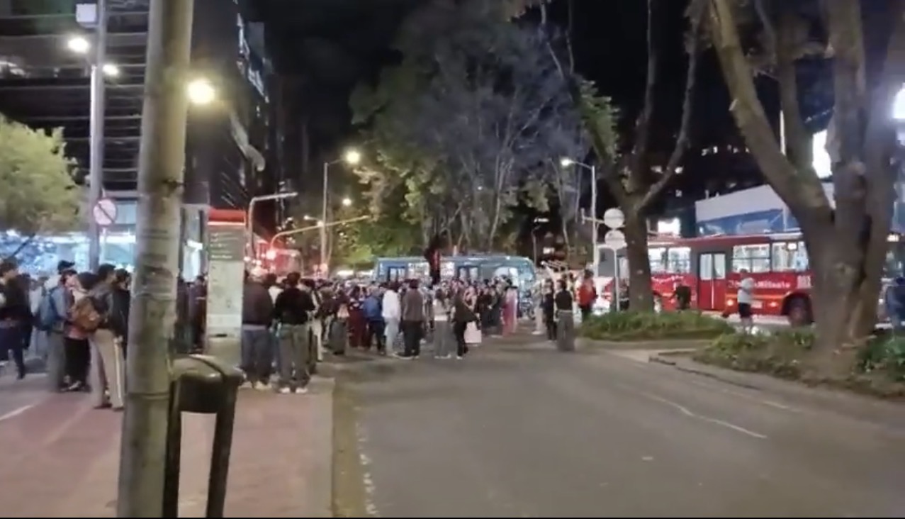 Movilidad hoy, 22 de julio:  besatón en centro comercial Andino mantiene cierres viales