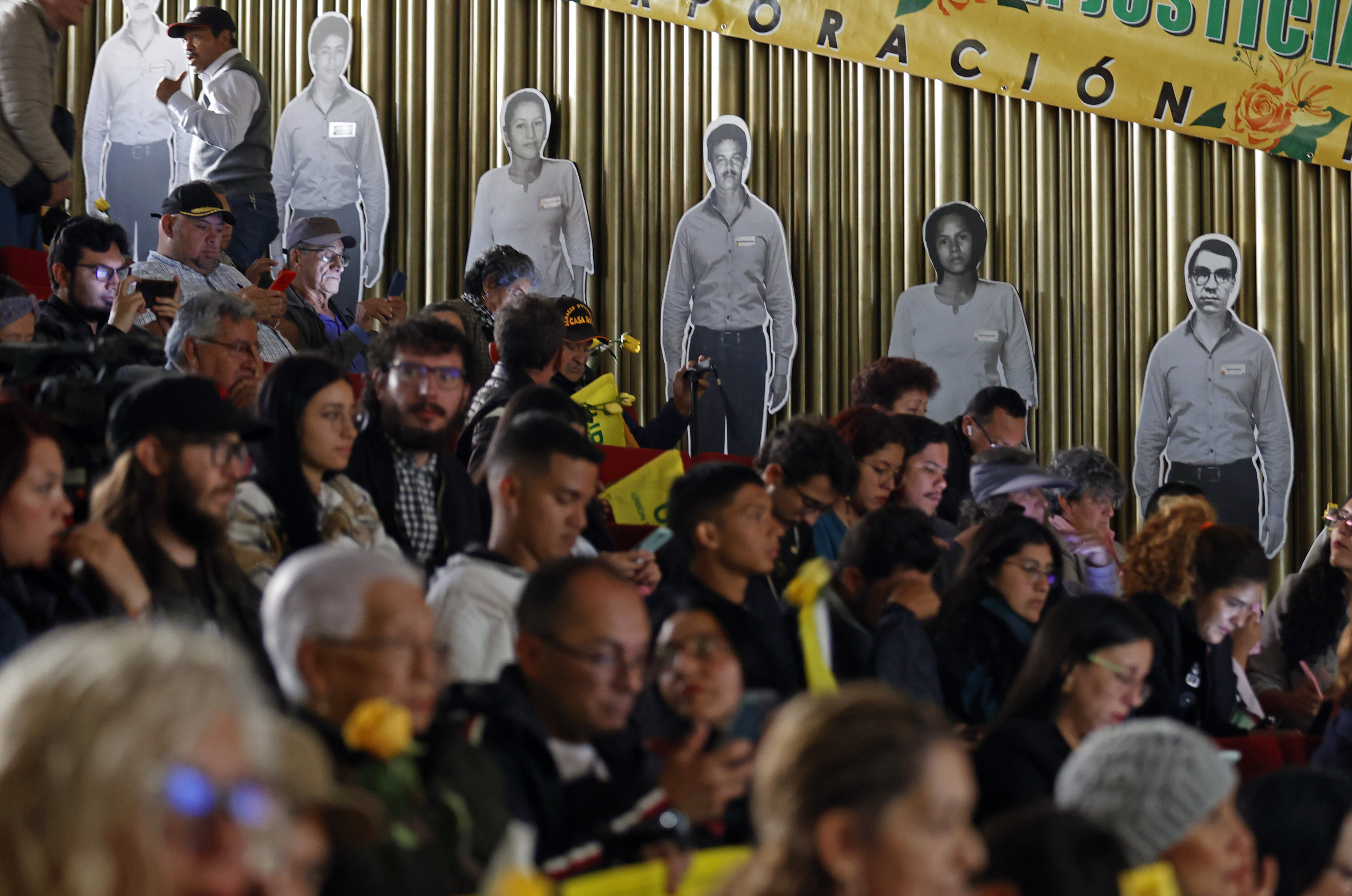 Congreso busca reparar a las víctimas del exterminio de la Unión Patriótica