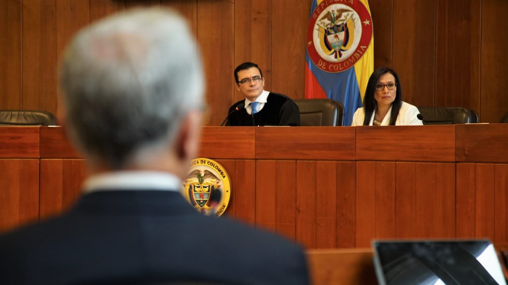 “No entiendo por qué la Corte no ha llamado al Tuso Sierra”: exagente de la CIA en caso Uribe
