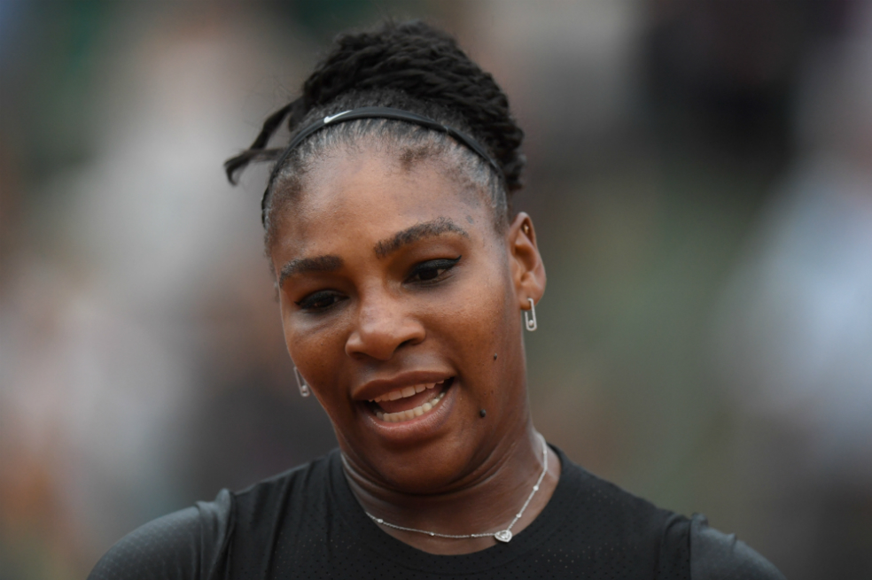 Serena Williams se retira de Roland Garros por lesión antes de su duelo contra Sharapova