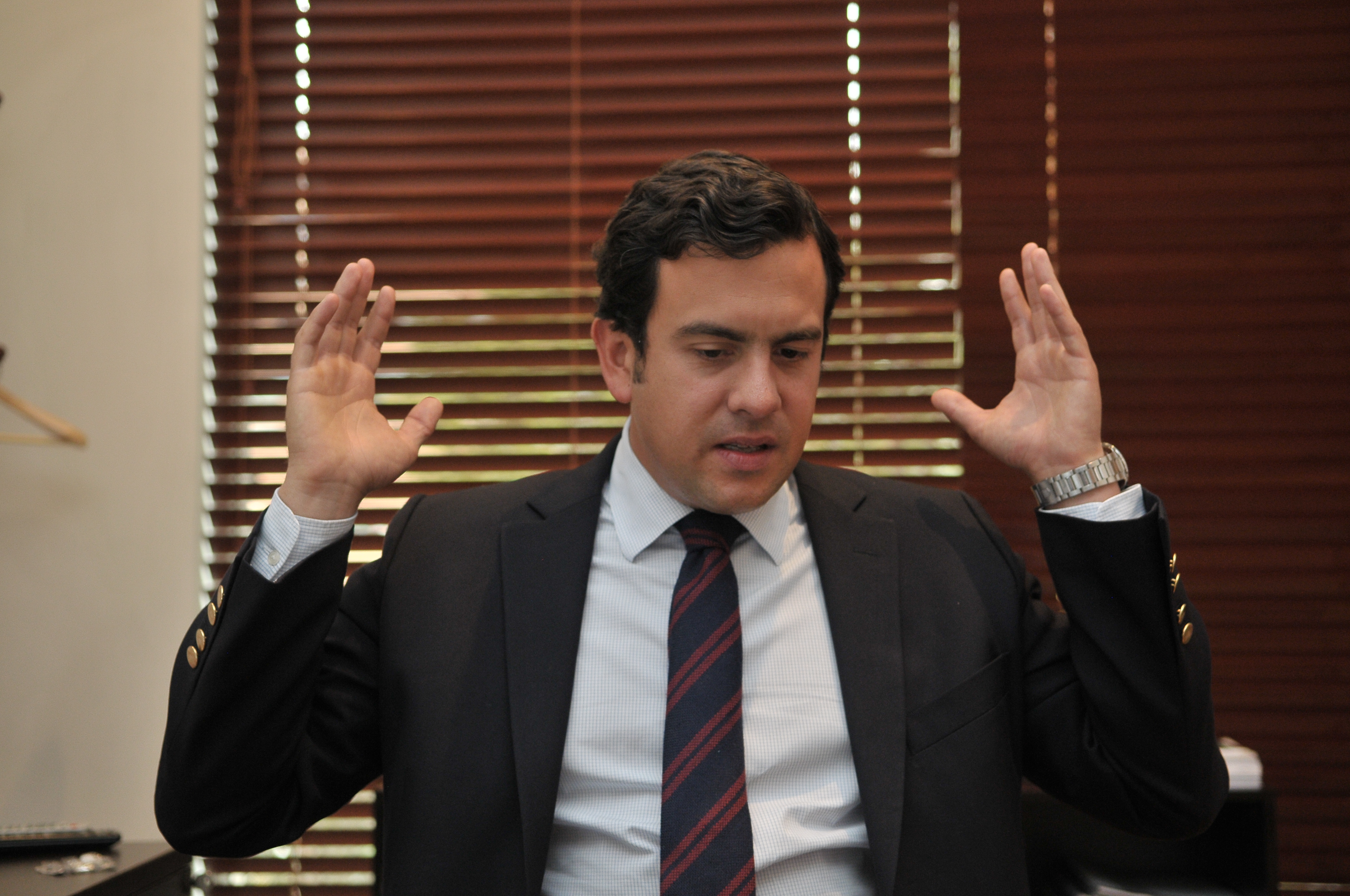 “Solicito que sean respetados mis derechos”: Rodrigo Lara al Nuevo Liberalismo