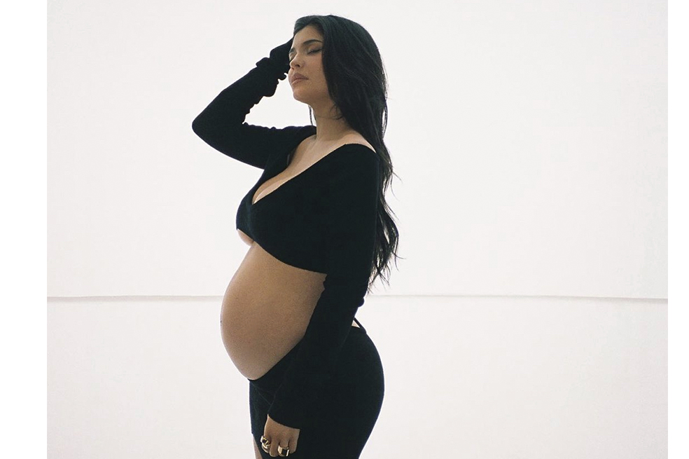 Kylie subió un emotivo video para su segundo hijo. Todavía no revela el nuevo nombre del bebé.