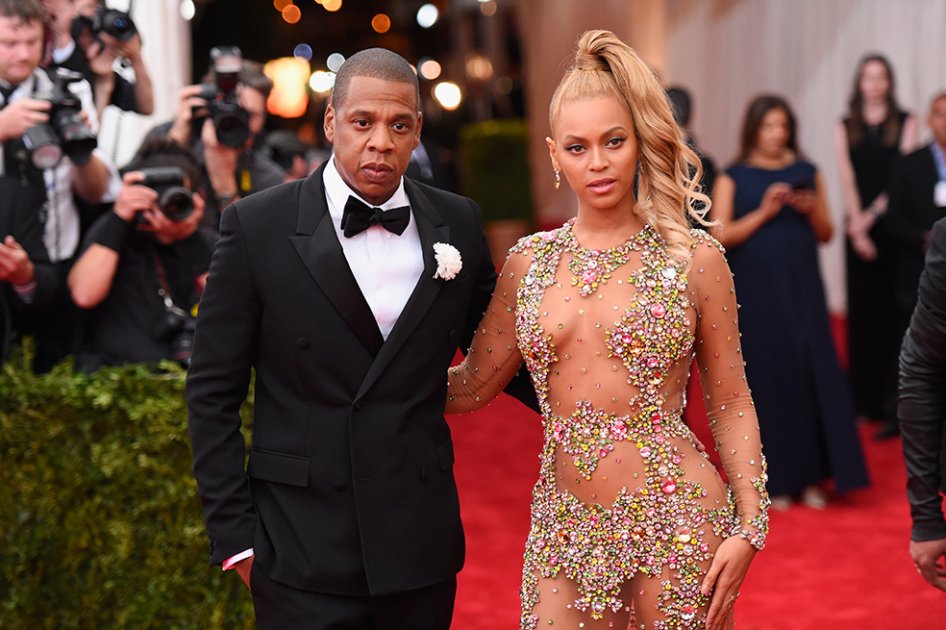 Jay-Z usa su fortuna para apoyar movimientos afroamericanos