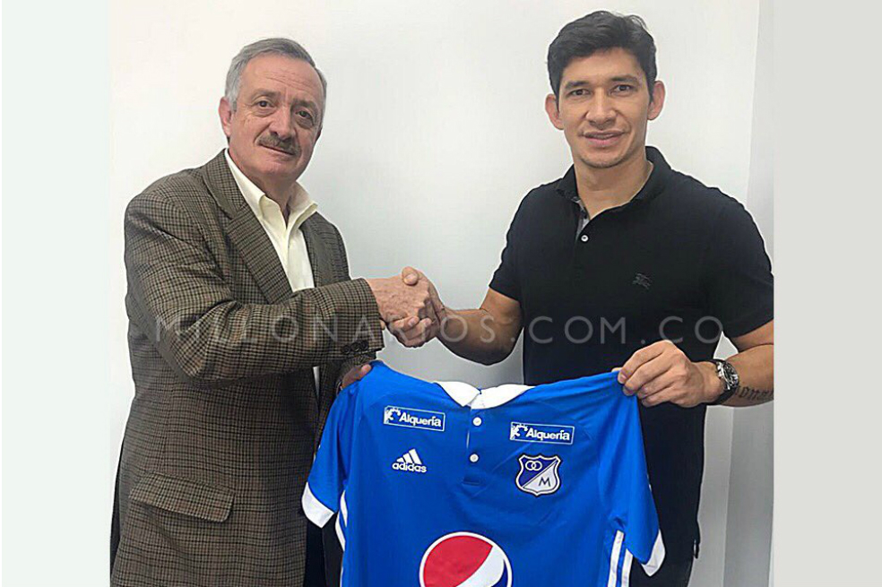 Millonarios oficializó la contratación de Roberto Ovelar