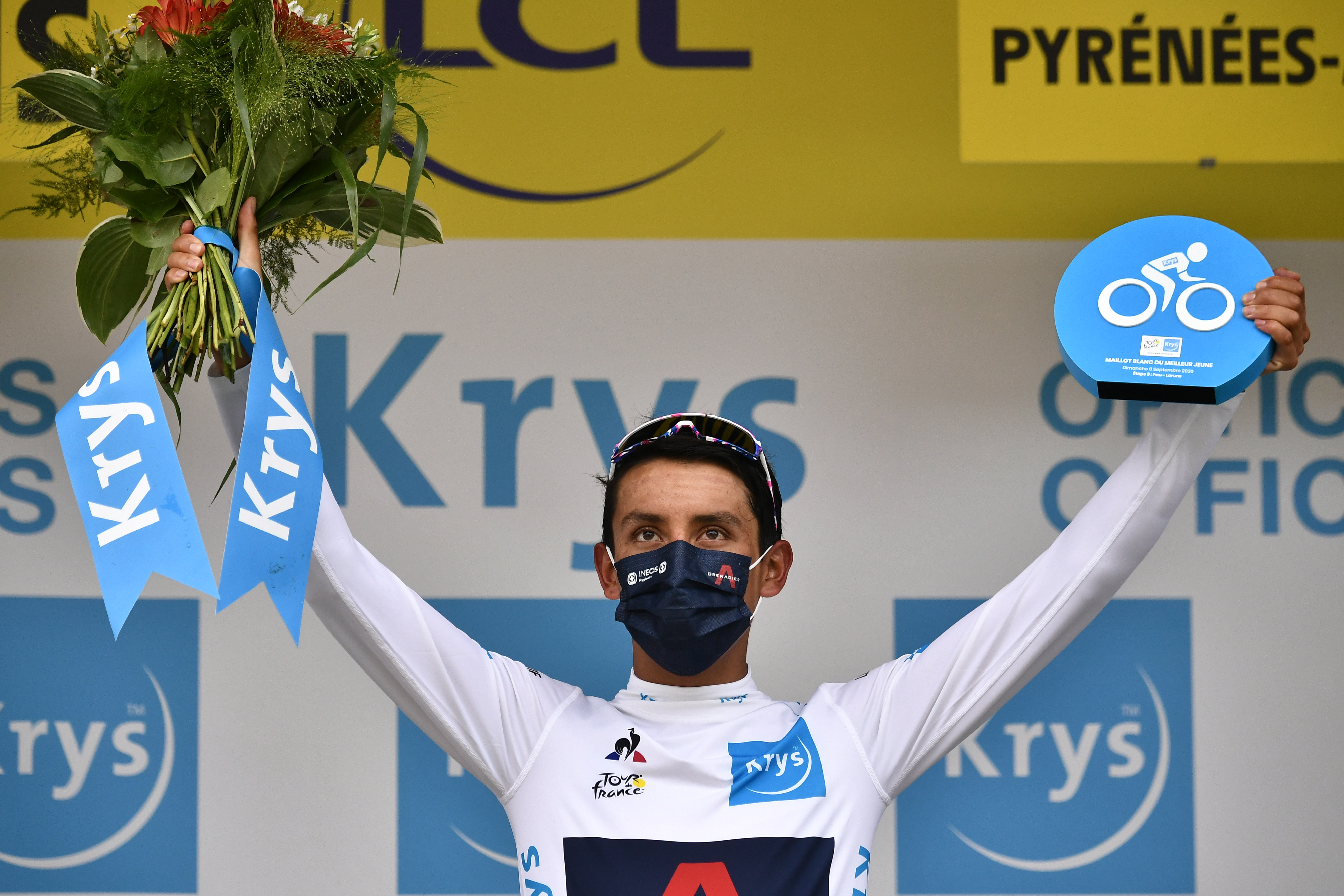 Egan Bernal ya es segundo en el Tour de Francia