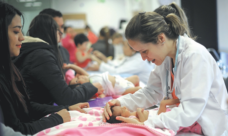 Ocho niños ciegos por causas evitables: la alerta de la Fundación Canguro