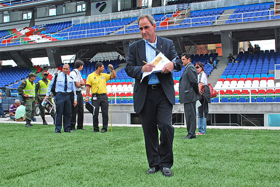 Estadios en donde se juega Fútbol Profesional no cumplen con normas