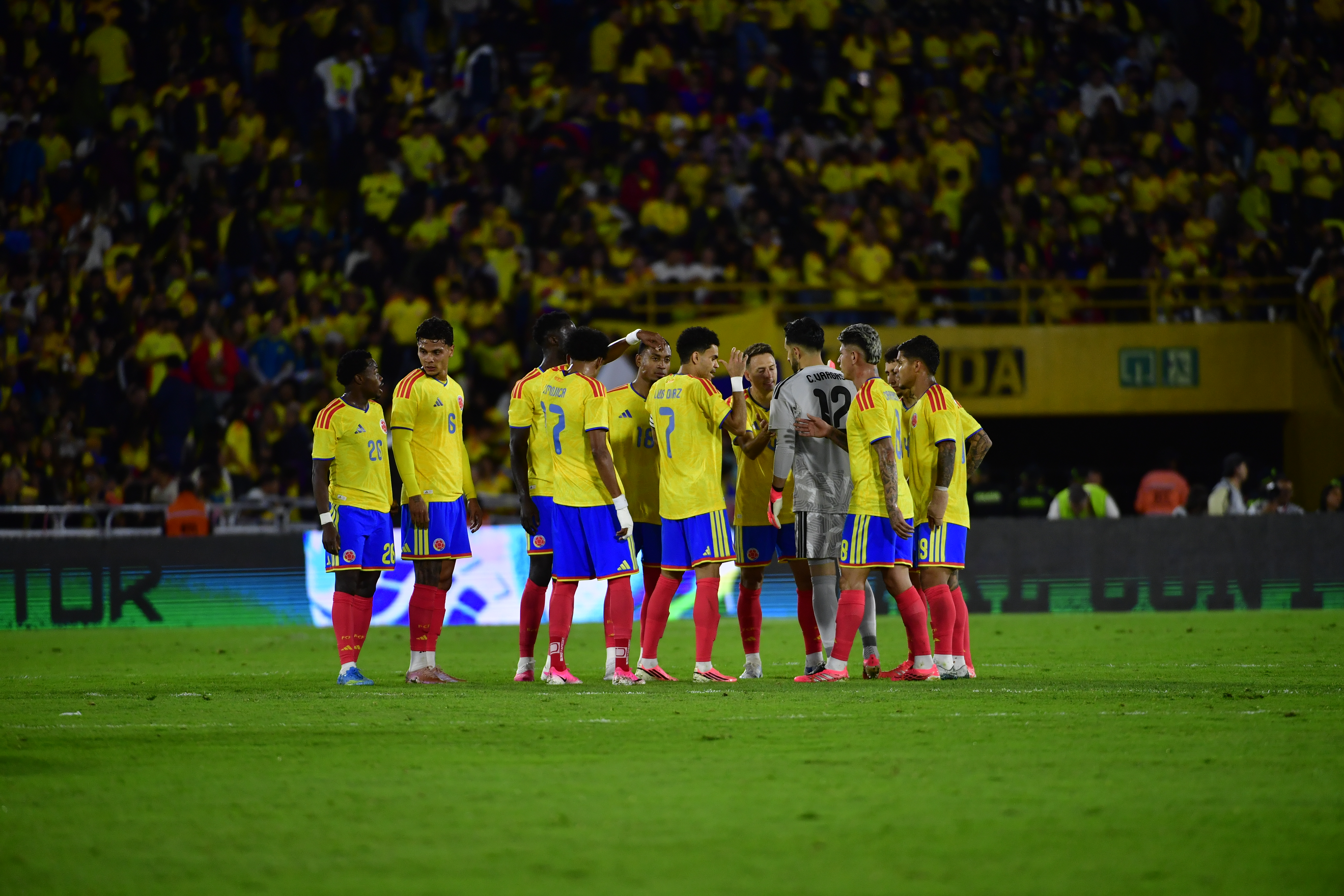 Del Mundial a un nuevo destino: así se movieron los colombianos en el mercado de fichajes