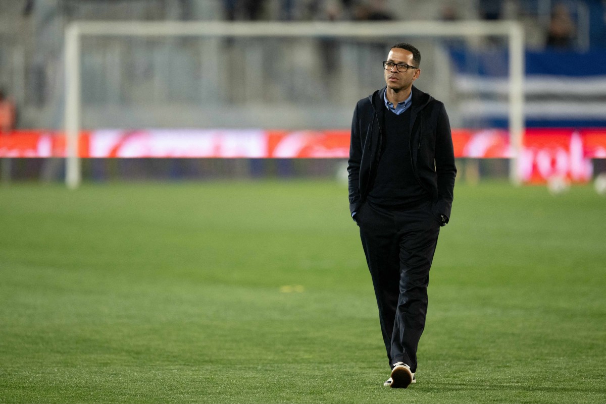 El entrenador sorpresa de Chelsea: quién es Liam Rosenior y por qué llegó