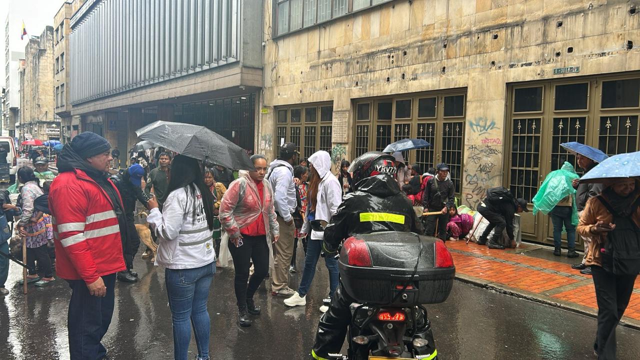 Cesan bloqueos de indígenas emberá y logran salir funcionarios de MinInterior