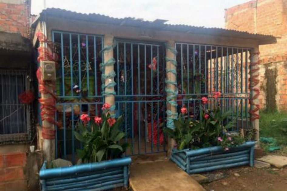 Investigan asesinato de tres personas durante novena navideña en Jamundí