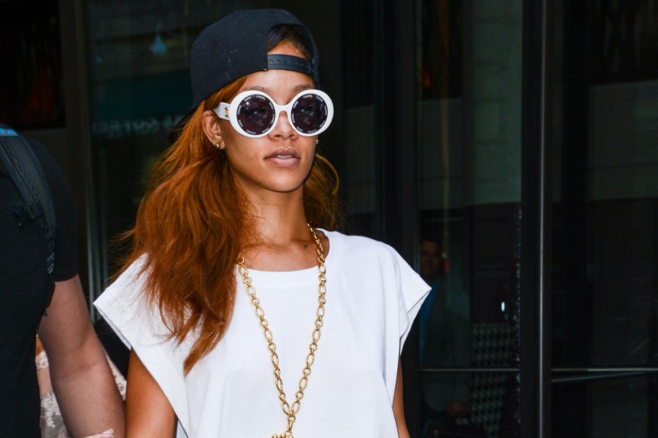 Rihanna se niega a pagar el funeral de su abuela