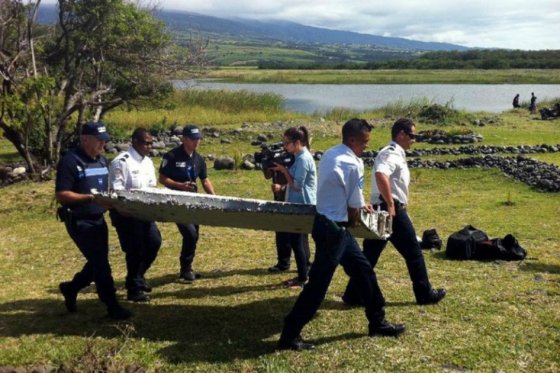 Resto de avión encontrado en el Índico es del vuelo MH370 de Malaysia Airlines