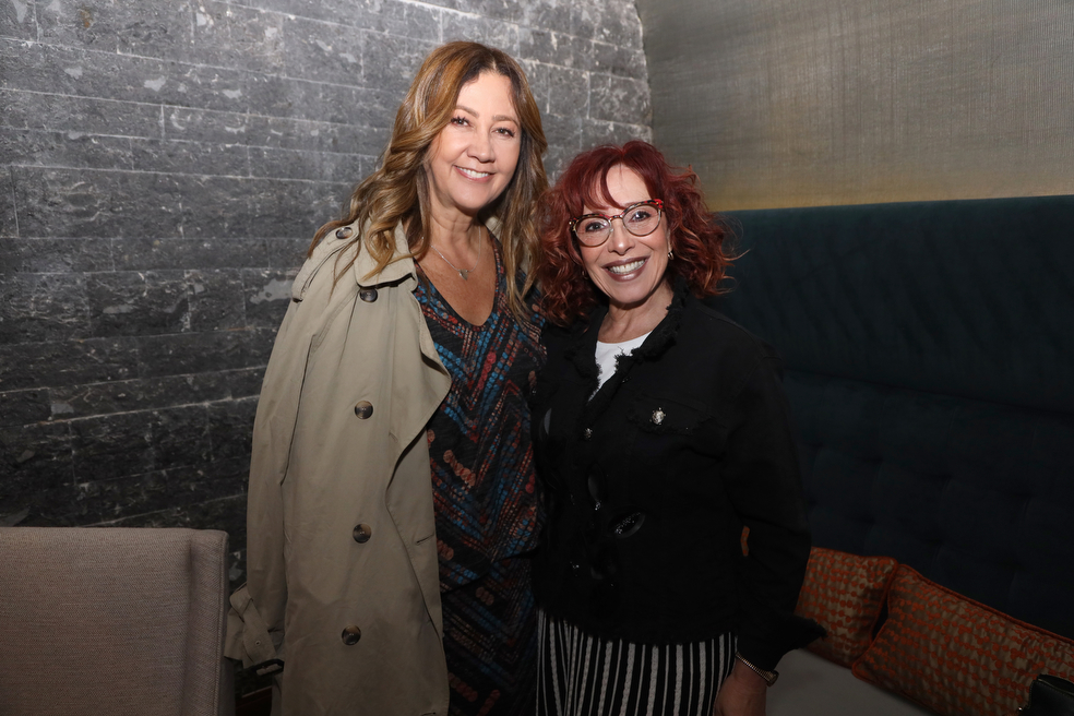 Irma Aristizábal y Yaneth Waldman