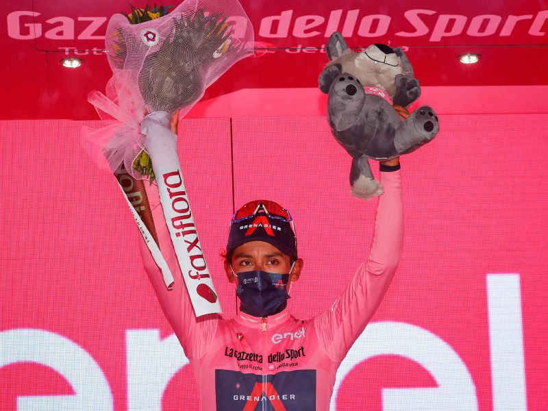 Egan conserva la maglia rosa: así está la clasificación general del Giro de Italia