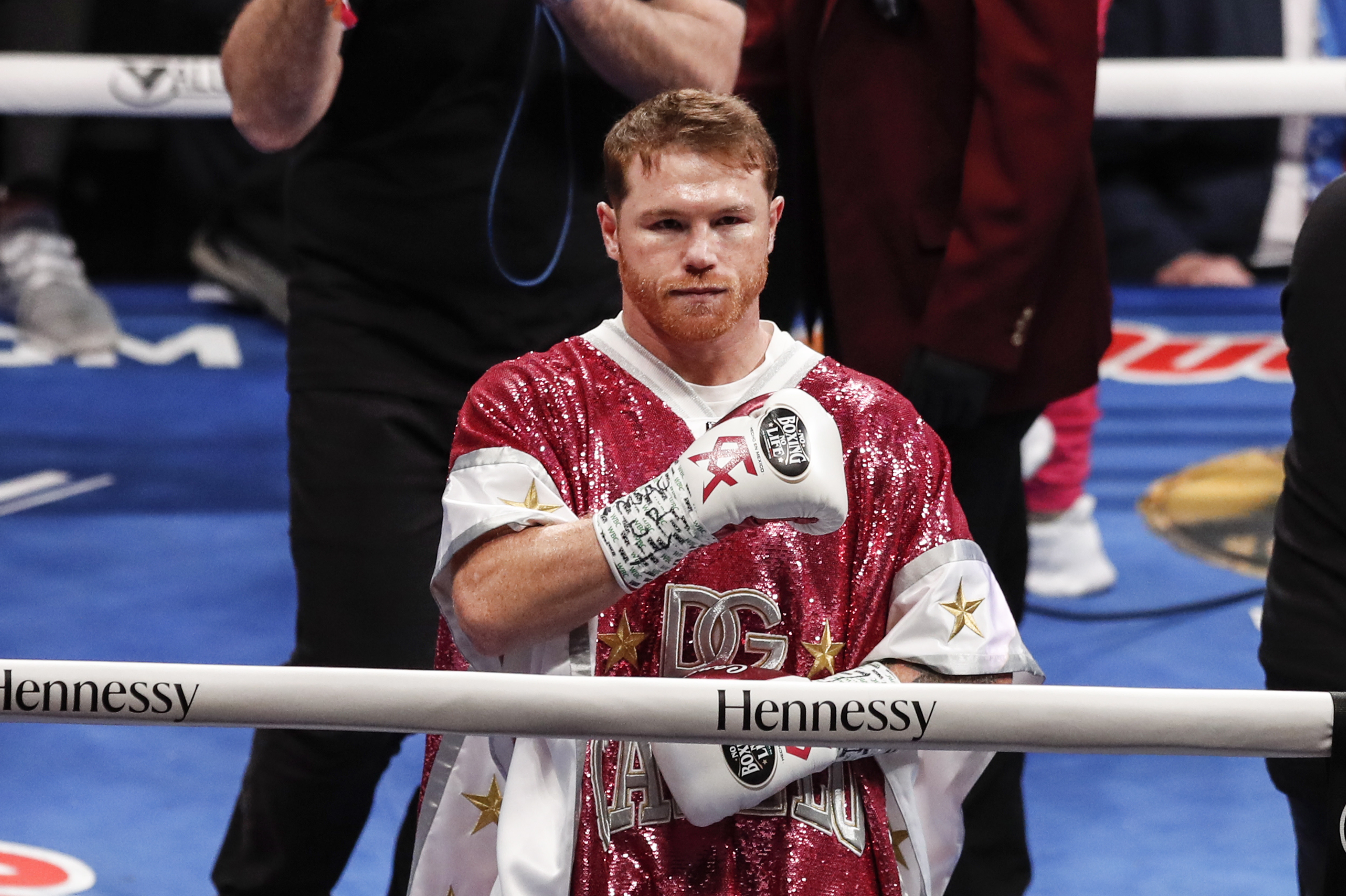 “Canelo” Álvarez y su pelea contra Jermell Charlo: fecha, hora y canal para verla
