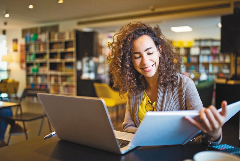 Cámara de Comercio de Bogotá recibe ideas de jóvenes para generar empleo