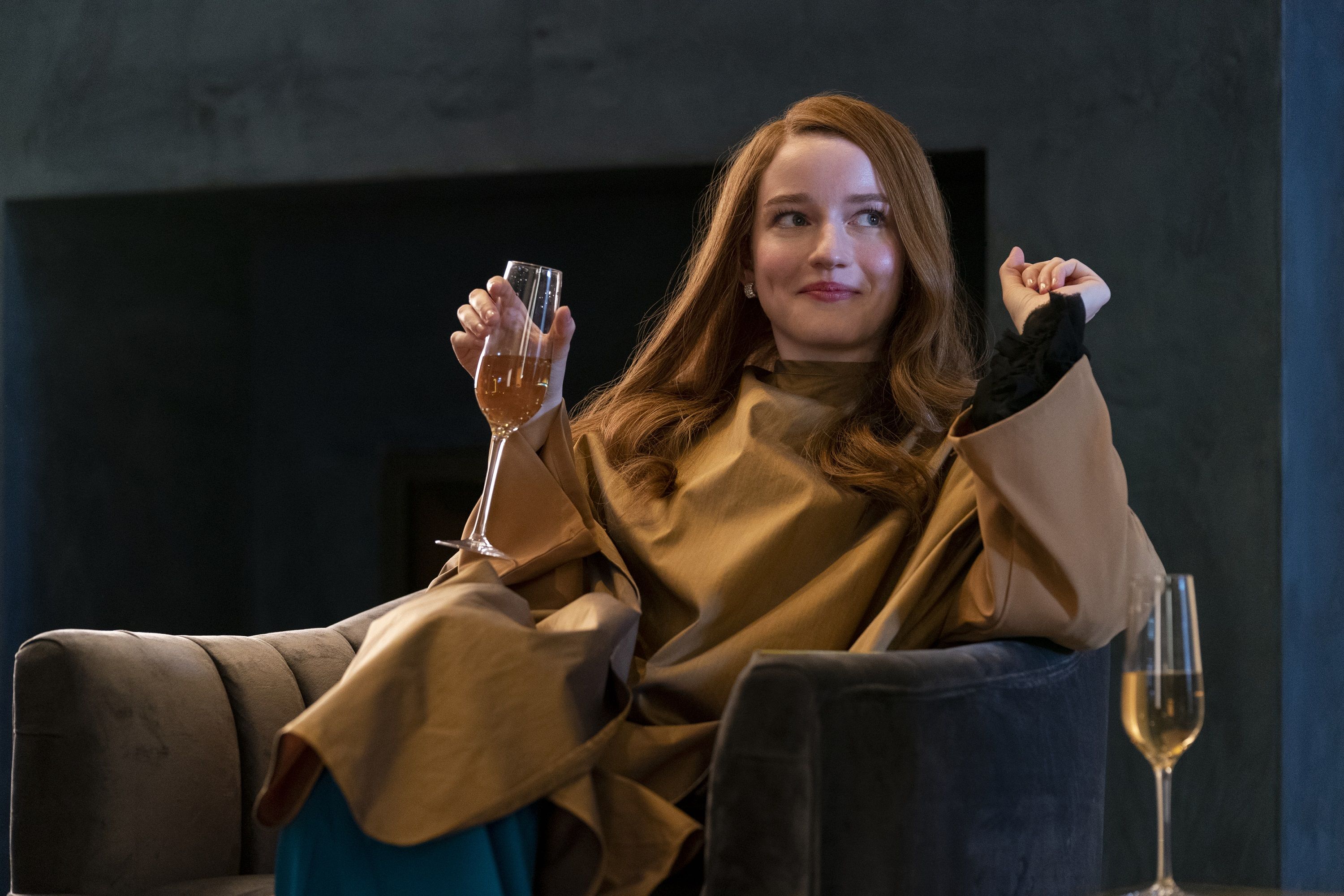 ¿Qué es real y qué es ficción en “Inventando a Anna,” la serie de Netflix?