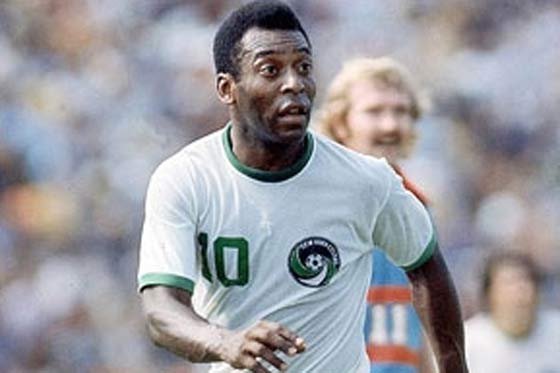 Pelé dice que se prepara para salir de escena en 2016